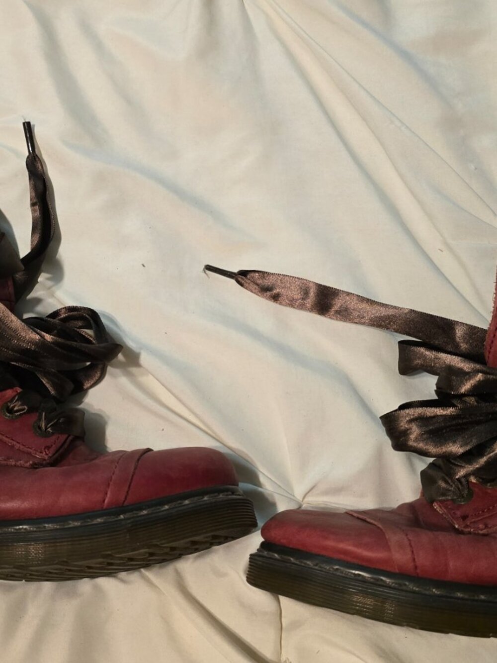Dr Martens Triumph 1914 12 eye fold-down boots. Size 9 - Picture 6 of 9